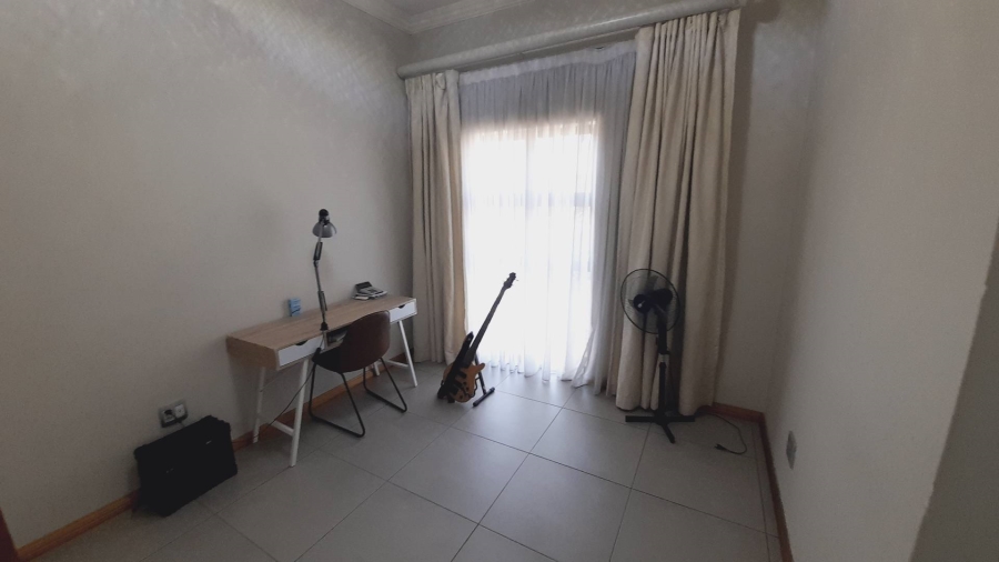 4 Bedroom Property for Sale in Leloko North West